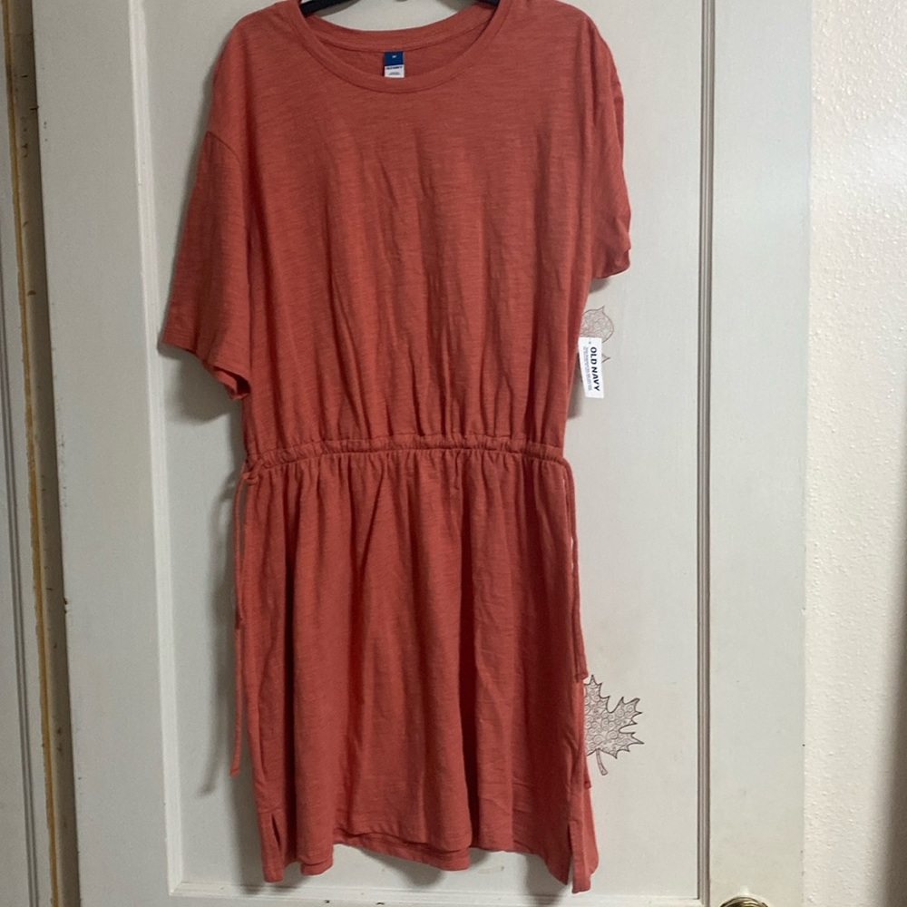 Old navy dress never worn